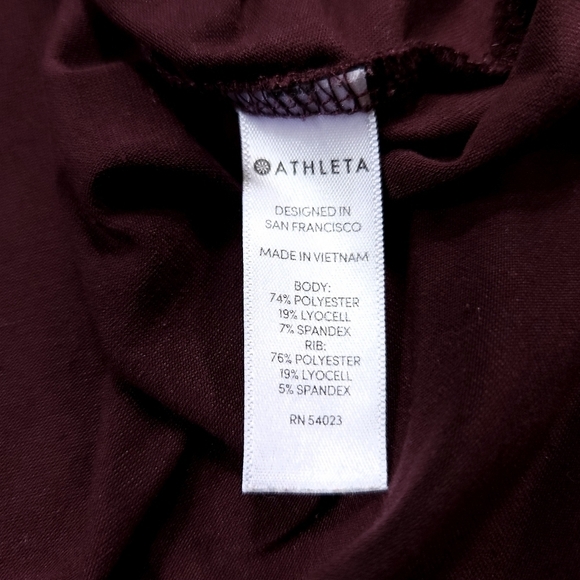 Athleta Essence Semi-Fitted Tank Burgundy/Wine Sz S - Picture 5 of 5